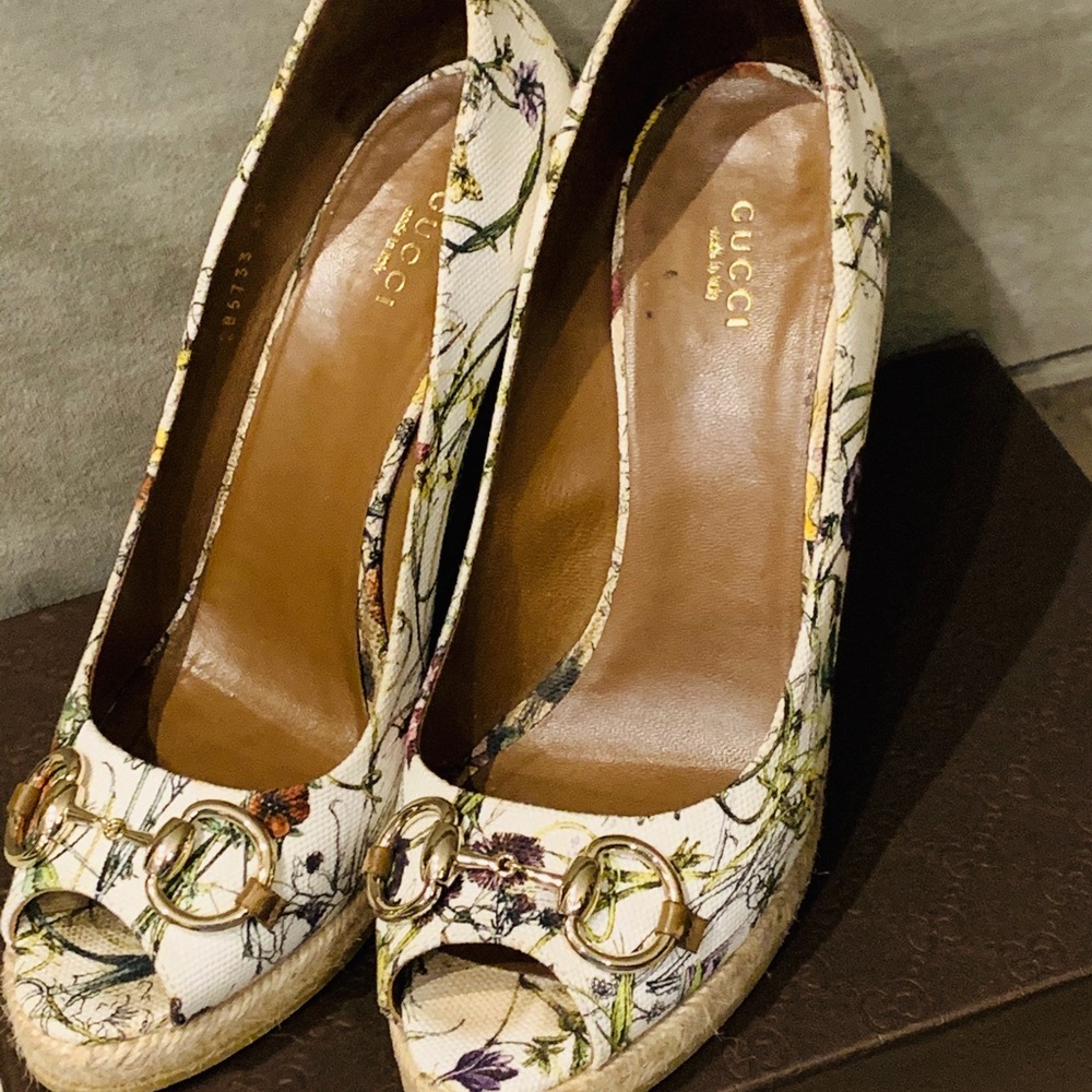 Gucci Canvas Floral Hills